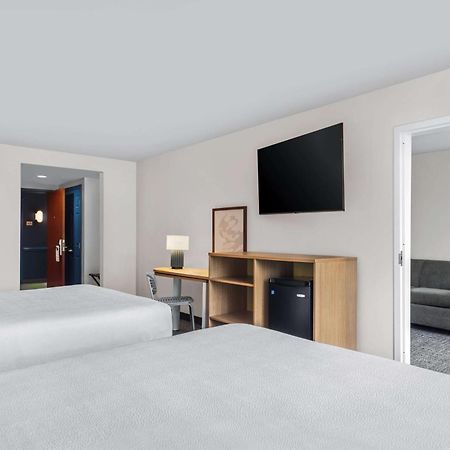 Spark By Hilton Charlotte Tyvola I-77 Eksteriør billede
