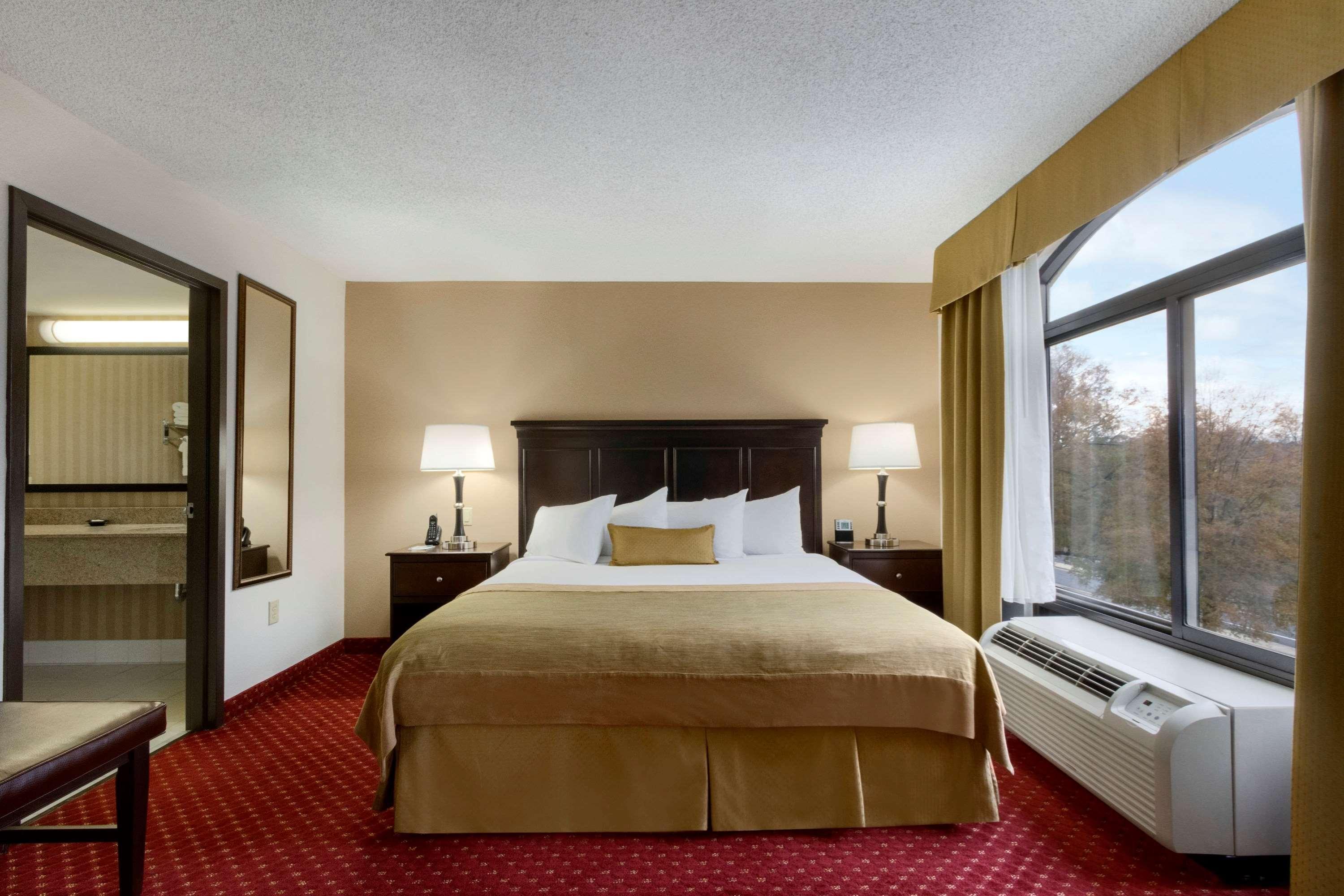Spark By Hilton Charlotte Tyvola I-77 Eksteriør billede