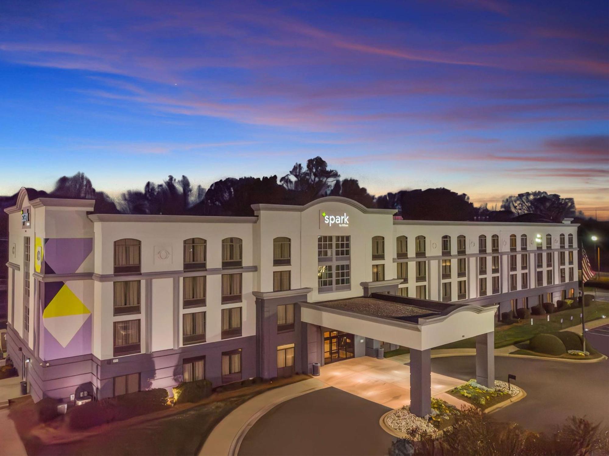 Spark By Hilton Charlotte Tyvola I-77 Eksteriør billede