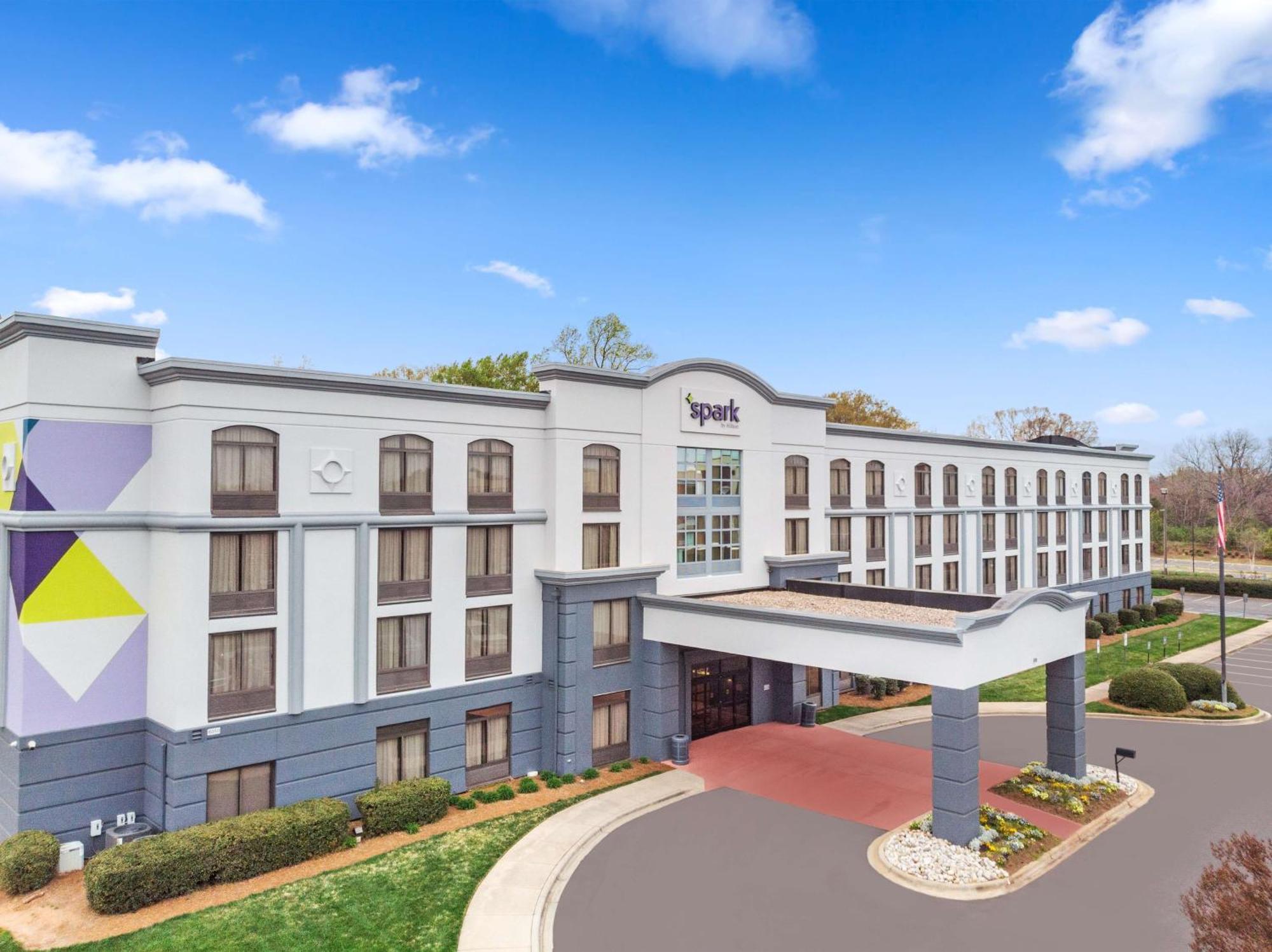 Spark By Hilton Charlotte Tyvola I-77 Eksteriør billede