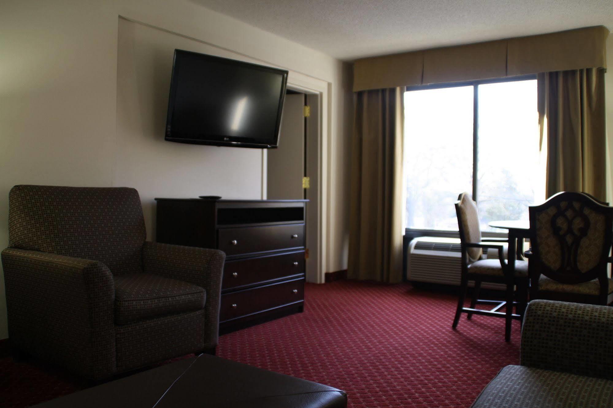Spark By Hilton Charlotte Tyvola I-77 Eksteriør billede