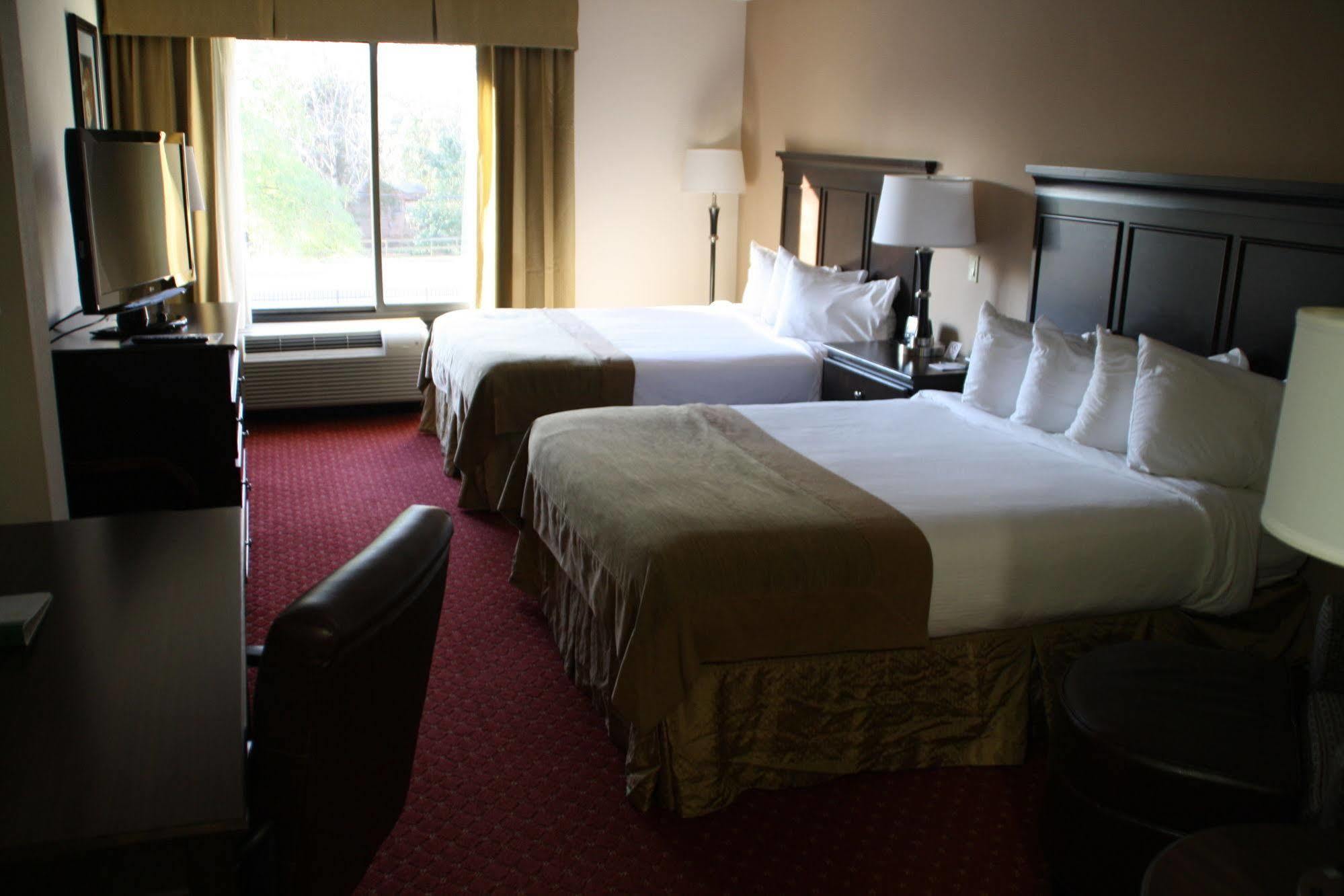 Spark By Hilton Charlotte Tyvola I-77 Eksteriør billede