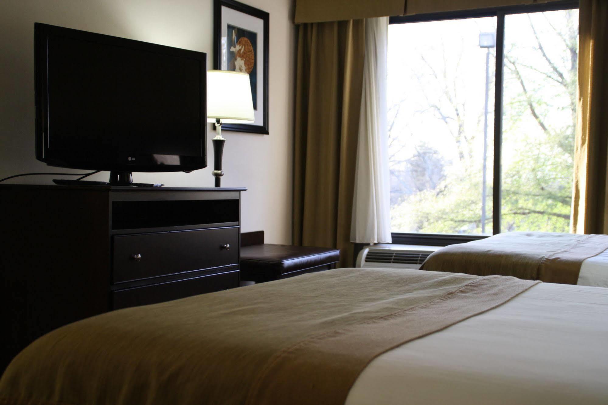 Spark By Hilton Charlotte Tyvola I-77 Eksteriør billede